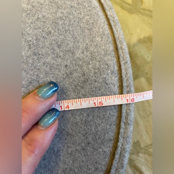 New Unisex Classic Neutral Gray Wool Hat with Tan Leather band on Wide Brim - Picture 9 of 16